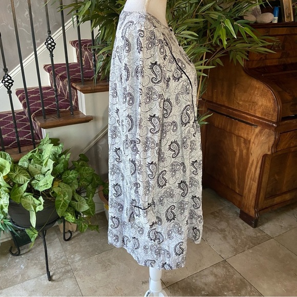 LOFT Peasant Style Paisley Print Dress Size L White w Black Design Oversized - Picture 8 of 11